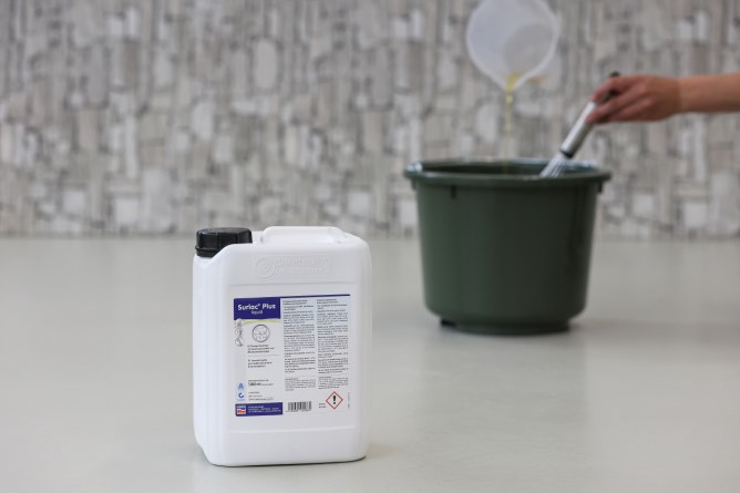 Ergänzungsfuttermittel Surlac® Plus Liquid