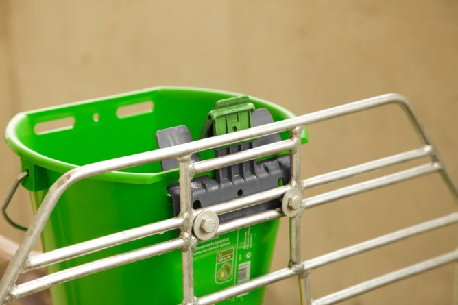 Auswurfsicherung für Tränkeeimer Bucket Guard, 3 Stück/ Pack
